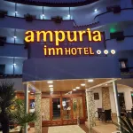 Ampuria Inn - parking