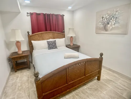 La Casita Apt ! Near Beaches! - Condos