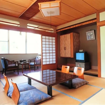 Kamikouchi Onsen Hotel Отели рядом с достопримечательностью «Канатная дорога Shin Hodaka»