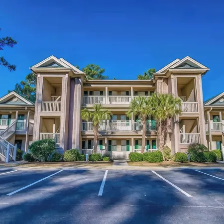 True Blue Comfy Condo!