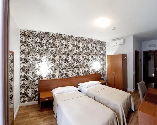 Hotel Alpi Resort Hotels near Museo del Risorgimento