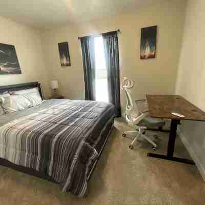Luxury 3-bedroom house with ample backyard in serene part of Odessa Rooms