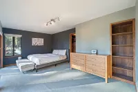 House + Studio: Private Forest Retreat, Near Skiing, Beach, Downtown, and Trails
