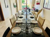 Lux Villa with Year-Round Heated Pool, beautiful outdoor space & Game Room