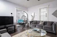 Spacious Modern Luxury Duplex Near Boston & Cambridge - Free Parking
