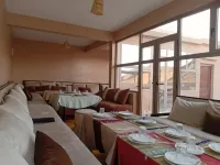 Auberge Restaurant Tissili " Oasis de Fint" - 2-Star