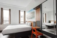 easyHotel Amsterdam Arena Boulevard