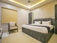 Hotel Ceasta โรงแรมใกล้ไอเอสบี