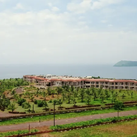 Kohinoor Samudra Beach Resort
