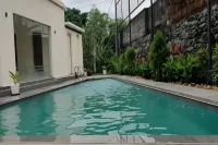 Valluvanad Residency - Pools