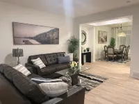 Modern Retreat 3BR 2 and Half Bath 12min to WEM 10min to Big Lake Lois Hole Park - Bungalow