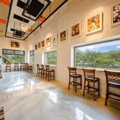 Wanju Del Luna Pension (Hanok Village) Hotels near Awon Museum & Hanok Stay