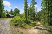 Welcome to Outlaw Acres at Hatfield McCoy. Mountain Home on 21 Acres