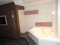Hotel 56 Avenue Plaza - Bintang 2