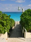 3 bedroom Town House, Paradise Island, Ocean Front Property - 2-Star