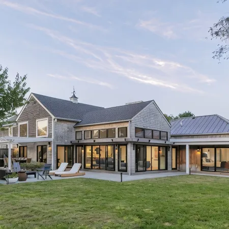 Modern 6Bed-6Bath New in 2023!