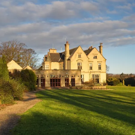 Bagden Hall Hotel