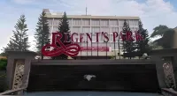 Regent's Park Hotel at Kayutangan Malang - parcheggio