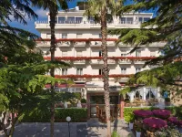 Hotel Continental Hotels near Salvatore Beach