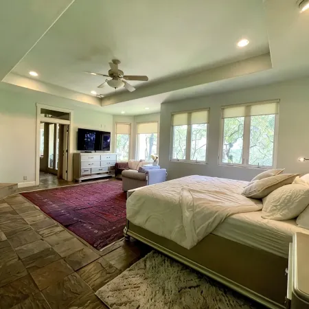 Luxury Private Ranch Style Villa