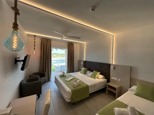 Hotel Roca Bella