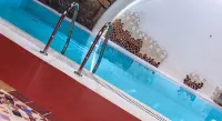 Author's Hotel Bronze Kaban - Pools