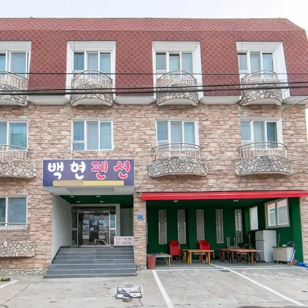 Boryeong (Daecheon) Baekhyeon Pension