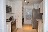 Hartman Casita! Quiet neighborhood.1 king Bed! - 3-Star