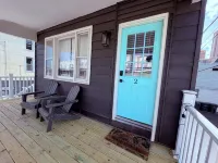 9BR Beach Block Escape – Perfect for Large Groups! - balcony