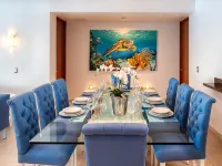 Stunning 7th floor condo, Excellent Snorkeling, Fantastic Oceanfront terrace! - 4 星級