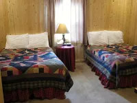 Evergreen Motel - balcony