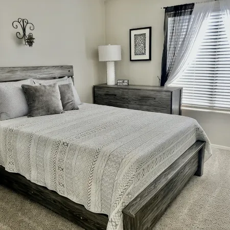 Private Vacation Getaway! Plenty of Sunshine w/Pool & Comfy Place to Stay.