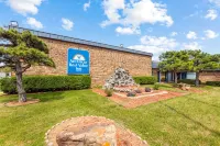 Americas Best Value Inn-Ft. Worth/Hurst - Pools