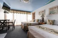Holiday Surf Hotel (with Full Kitchen) - 2-Star