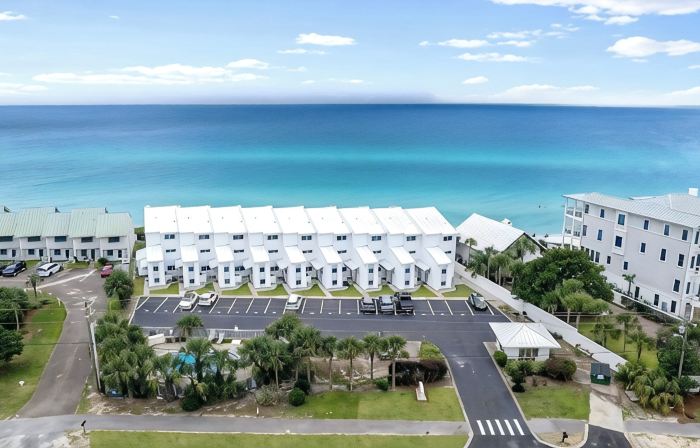 PRIVATE BEACH-You deserve this-Luxury ground-level 1-bedroom ON THE BEACH on 30A