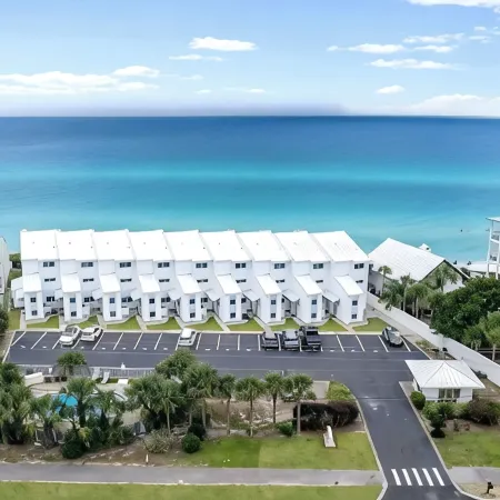 PRIVATE BEACH-You deserve this-Luxury ground-level 1-bedroom ON THE BEACH on 30A