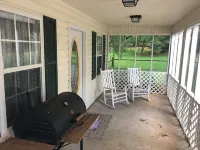 Squirrel Haven Cottage on Lake Norman - 民泊