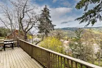 Gorge Panorama - Short Walk to Downtown Mosier, Near Hood River - 4-Sterne