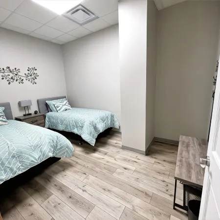 Adorable 7 bedroom place