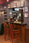 Rogue Regency Inn & Suites - bar