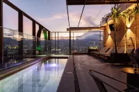 Marquee Hotel Medellin - 5 tähden
