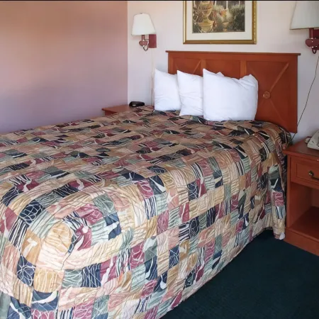 Rodeway Inn Leesburg Chain of Lakes
