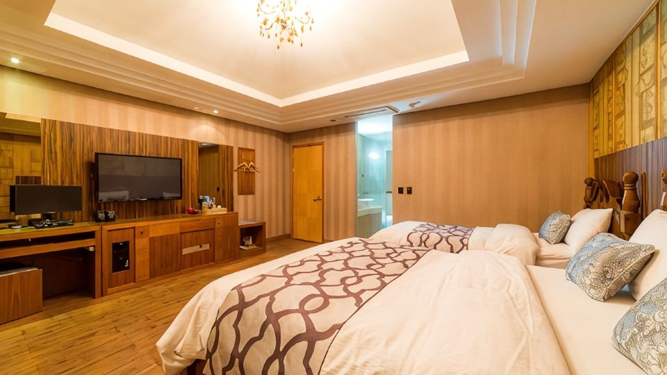 Hotel Lux