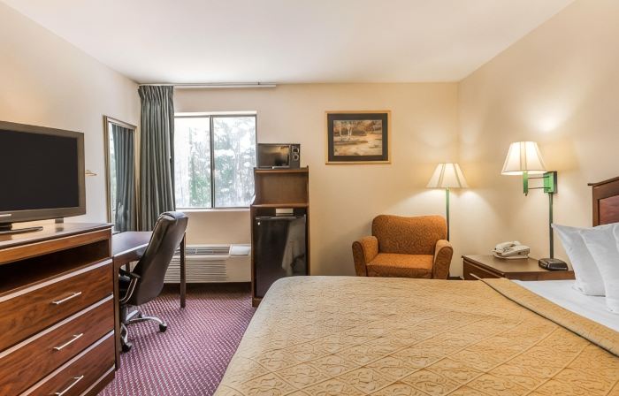 Quality Inn Pell City I-20 Exit 158