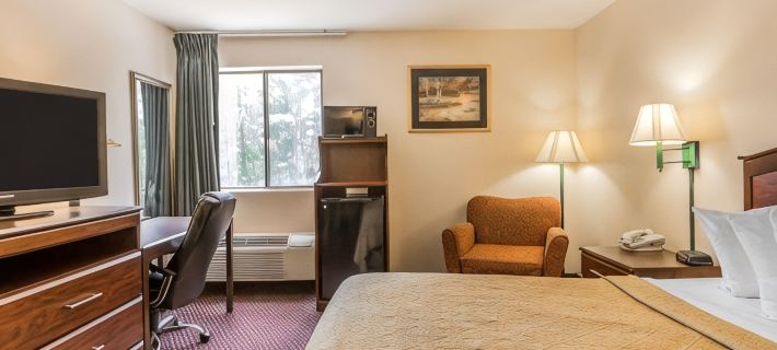 Quality Inn Pell City I-20 Exit 158 Hotels in Сент-Клер