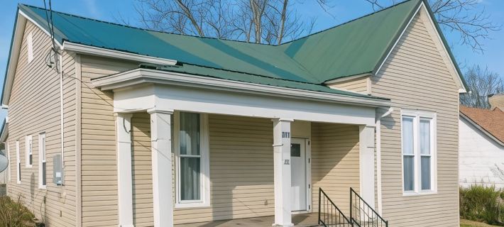 Your home away from Home. 4 blocks from downtown, 2 miles from MTSU Ξενοδοχεία στην πόλη Rutherford County