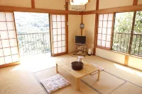 Sea Side Pension Sakuraya - Pensions