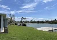 Lakeside Paradise Getaway Near Southwest Florida's Top Beaches! Pool Table 3B\3B - 3-Star