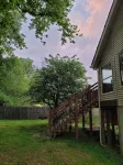 Family and small dogs friendly. Close to interstate, 15 minutes from Nashville - Homestays