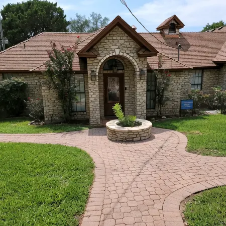 Stone House with patio, hot tub-less than 50 yards to the water.
